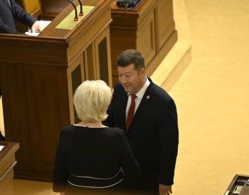 Do volby předsedy Sněmovny jdou jen Okamura (SPD) a Bartošek (KDU-ČSL)