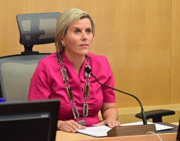 Mračková Vildumetzová končí ve funkci hejtmanky Karlovarského kraje