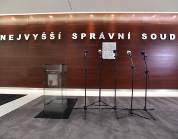 NSS dnes rozhodne o zbytku stížností, které obdržel po sněmovních volbách