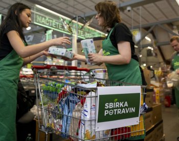 V potravinové sbírce se v obchodech vybralo rekordních 719 tun zboží