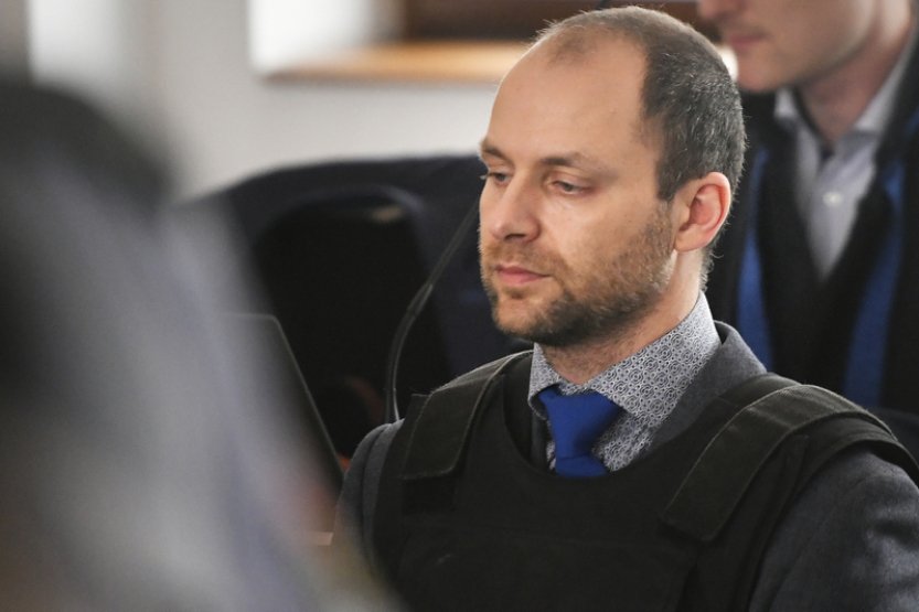 Soud v Plzni dnes vynese rozsudek nad lékařem obžalovaným z vraždy a znásilnění