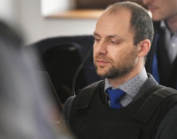 Soud v Plzni dnes vynese rozsudek nad lékařem obžalovaným z vraždy a znásilnění