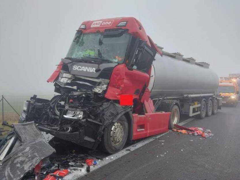 Na D1 na Vysočině se dnes stalo několik nehod, záchranáři ošetřili několik lidí