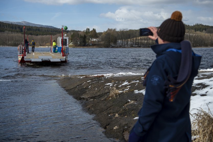 V Horní Plané dnes zemřel starší cizinec, který sjel autem do lipenské přehrady