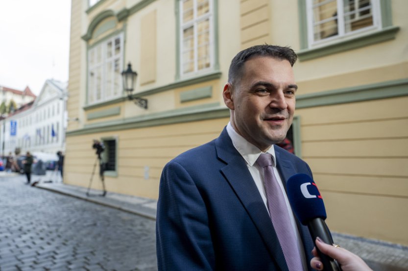 Macinka neřekl, zda Motoristé trvají na Turkovi, otázku s prezidentem otevřeli