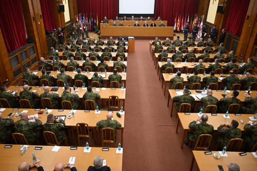 Velitelské shromáždění české armády dnes probere priority na příští rok