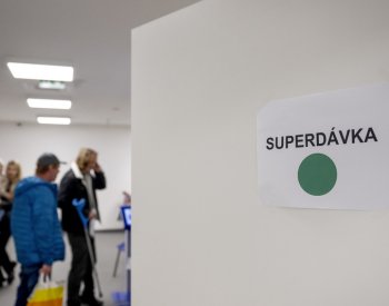 MPSV:Na dávky nahrazené superdávkou šlo do konce září 25,6 mld. Kč, víc než loni