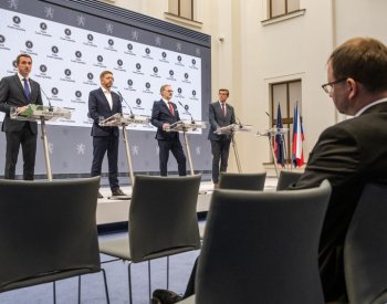 Vláda projedná poslanecké novely i opakované zákony, mohla by probrat rozpočet