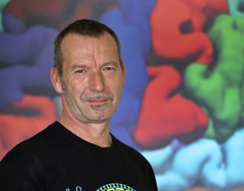 Pacienti budou moci od příštího roku využít léčebný psilocybin, umožní to zákon