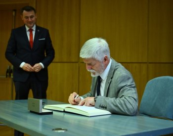 Pavel zahájí návštěvu Libereckého kraje, navštíví mj. ústav pro nanomateriály