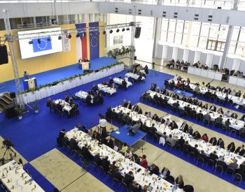 Lidovci si nové vedení a směr zvolí na sjezdu příští rok v dubnu v Ostravě