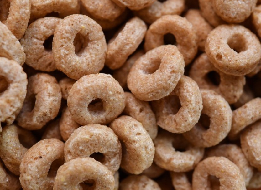 Průmyslově zpracované potraviny zvyšují riziko infarktu a mrtvice, tvrdí studie