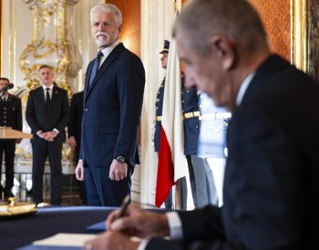 Prezident Pavel dnes jmenuje vládu ANO, SPD a Motoristů