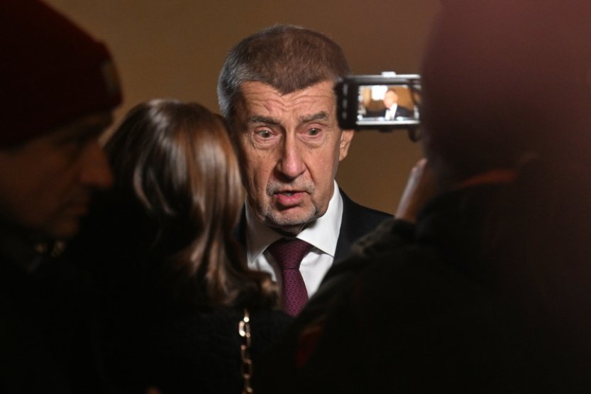 Babiš na Vánoce nechystá televizní projev, na Nový rok promluví na sítích