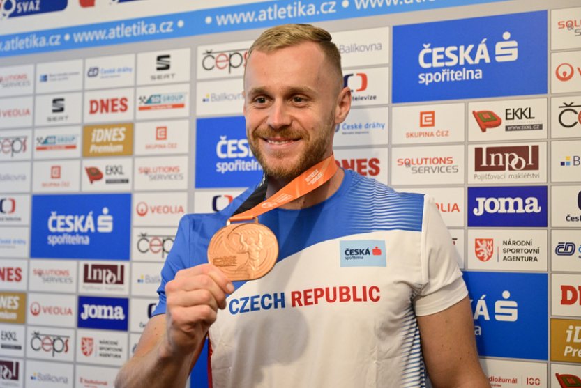 Vadlejch: Vše funguje, jak má. Paříž středobodem všeho