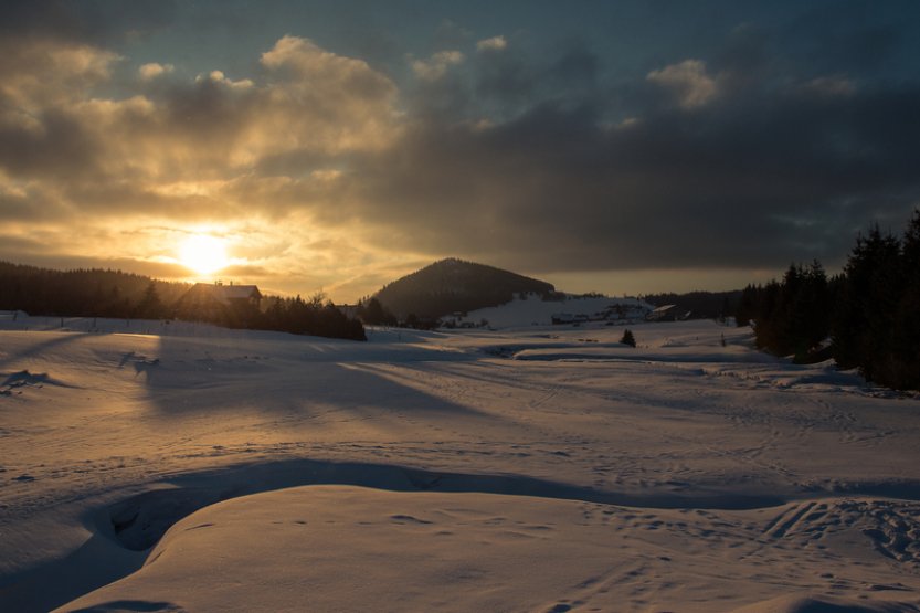Vozovky na severu Čech mohou namrzat, na Jizerce bylo skoro -15°C
