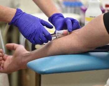 Do registrů dárců dřeně a krvetvorných buněk se zapsal trojnásobek počtu loňska