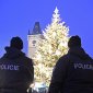Pražští záchranáři o silvestru posílí služby, v centru budou i stovky policistů