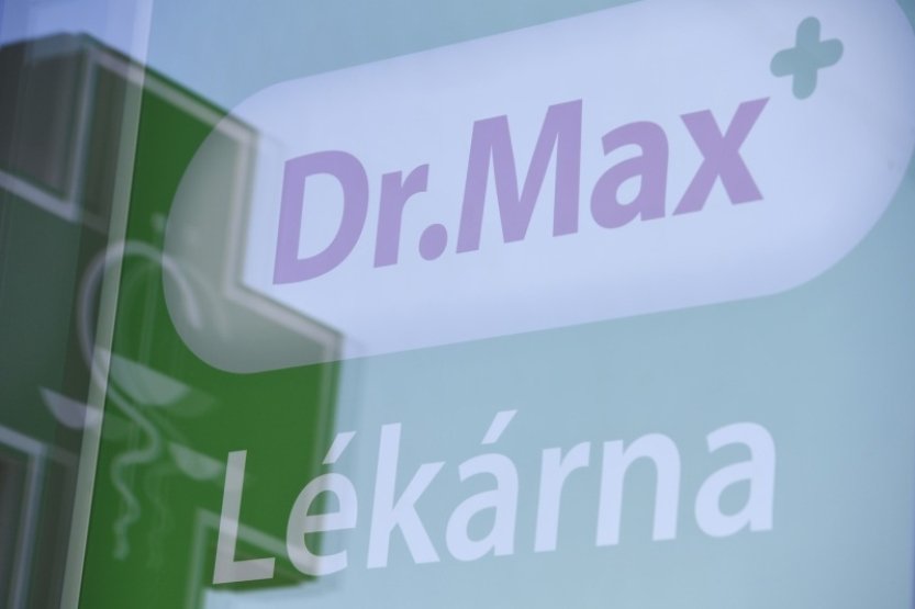 ÚOHS: Vlastník lékáren Dr. Max kupuje 15 lékáren z řetězce Moje lékárna