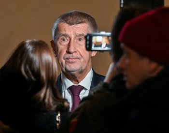 Babiš pojede do Paříže na setkání koalice ochotných