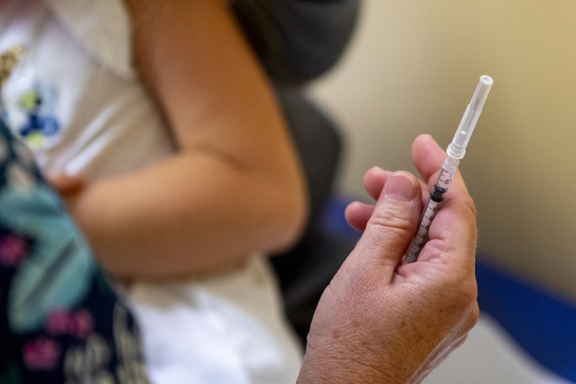 Lékařka: Každé nepovinné očkování je na individuálním posouzení rodiče a lékaře