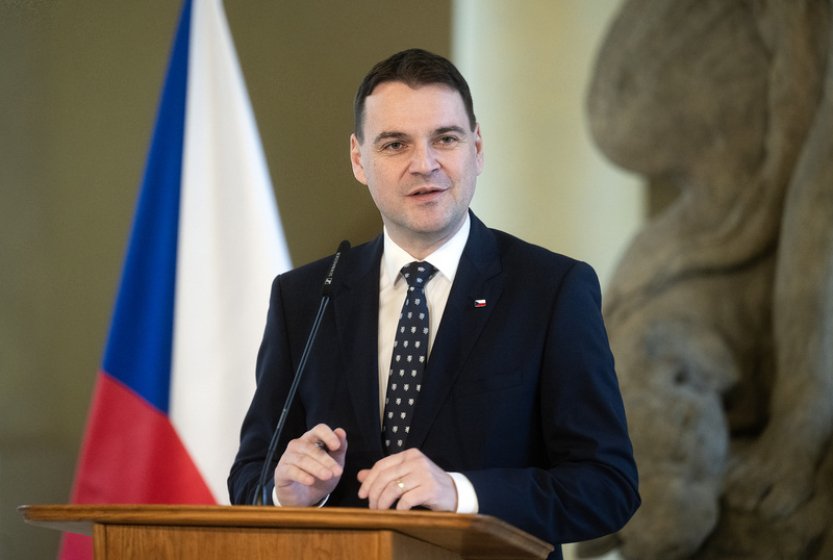 Prezident by se podle Macinky měl poslanci Turkovi omluvit