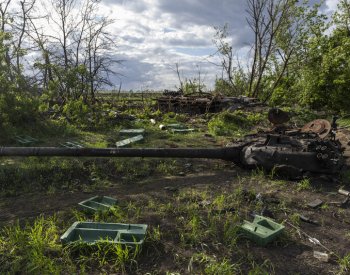 Ukrajina tvrdí, že na jihu země za 24 hodin přišlo o život 50 ruských vojáků