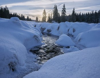 Na Šumavě ráno klesly teploty pod minus 20 stupňů Celsia