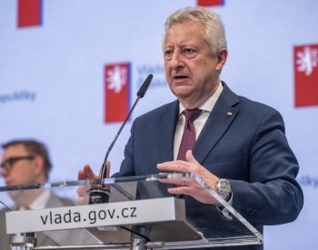 Ministerstvo popírá, že by Zůna cíleně zamítl Řehkovi cestu do USA