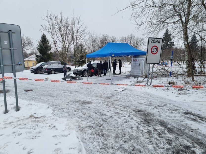 V obci Hnojník v noci vybuchly výdejní boxy