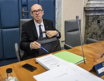 Klempíř chce umělce z nedělních demonstrací pozvat na ministerstvo