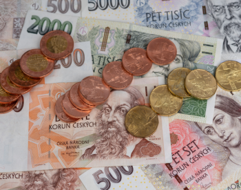 Analýza: Z 80.000 návrhů na oddlužení občanů 77 procent podali advokáti