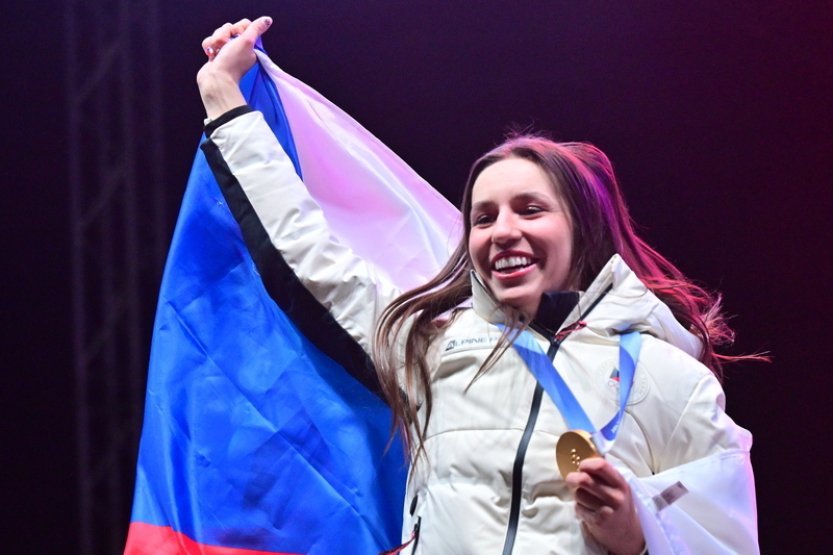 Stovky fanoušků vítaly na festivalu v Č. Budějovicích zlatou Maděrovou