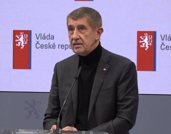 Vláda projedná dlouhodobý pobyt pro Ukrajince či hospodářskou strategii