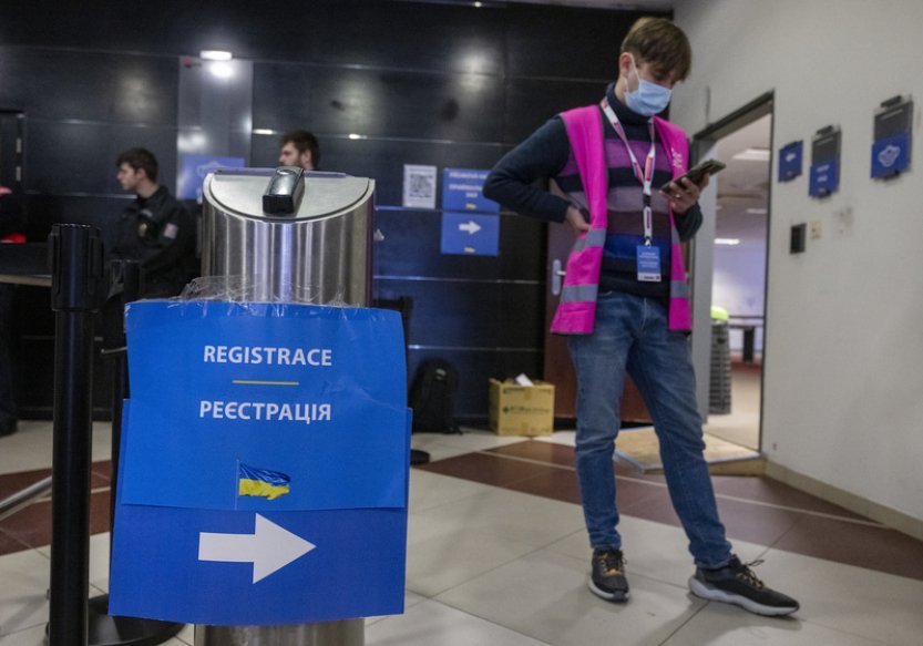 Příjmy VZP za ukrajinské uprchlíky byly o 5,3 mld vyšší než náklady na péči