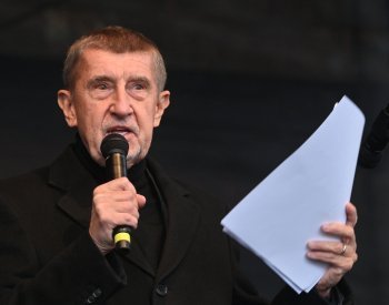 Opozice nevěří, že Babiš vyřešil střet zájmů dostatečně