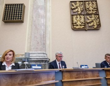 Vláda bude schvalovat své legislativní plány do konce volebního období
