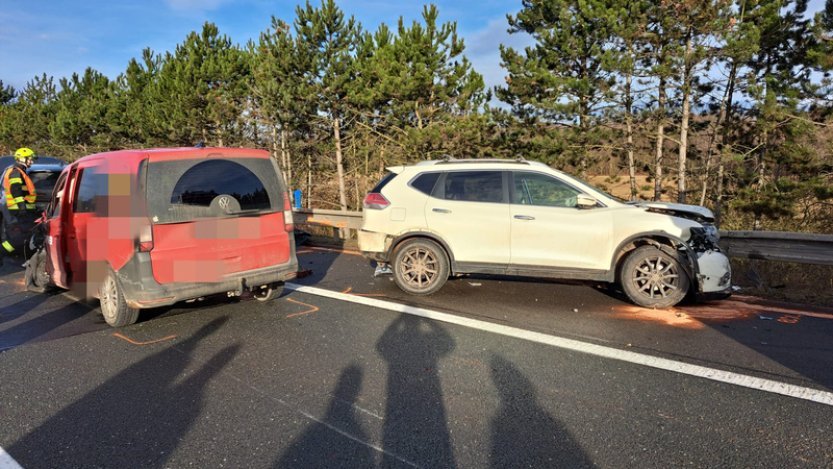 Na silnicích v ČR zemřelo v únoru při nehodách 26 lidí, stejně jako loni
