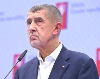 Babiš chce změnit zákon, aby zakázky na ministerstvu obrany vyšetřovala NCOZ