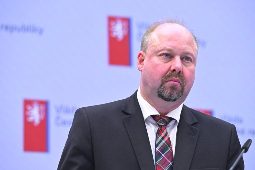 Zpřísnění úpravy trestného činu neplacení výživného vláda podpořila