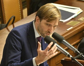 MZd neplánuje zásadně měnit očkovací strategii, uvedlo po schůzce ministra s SPD