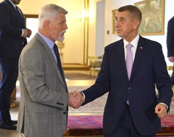 Babiš s Pavlem se podle Hradu rámcově shodli na jmenování velvyslanců