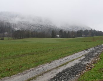 Teploty v týdnu spadnou z 18 stupňů skoro k nule, sněžit bude nejen na horách