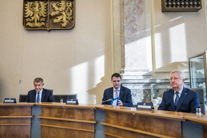 Babiš dnes navštíví ministerstvo obrany, řešit chce mj. rozpočet obrany