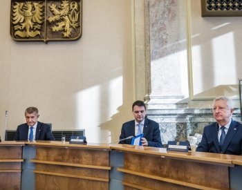 Babiš dnes navštíví ministerstvo obrany, řešit chce mj. rozpočet obrany