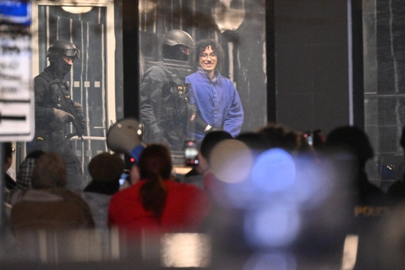 Jeden z obviněných z terorismu v Pardubicích podal stížnost proti vazbě