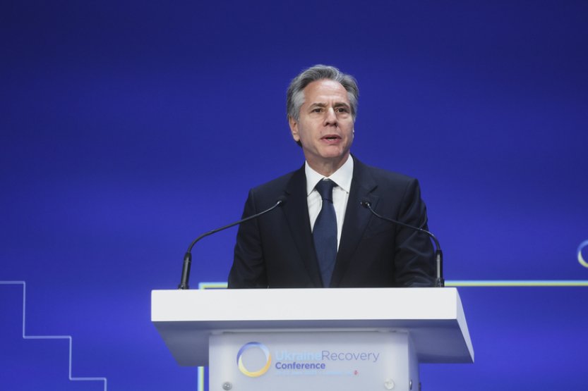 Americký ministr oznámil další pomoc Ukrajině v hodnotě 250 milionů dolarů