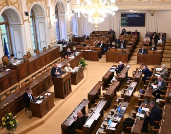 Sněmovna podpořila zdanění zisků velkých nadnárodních firem