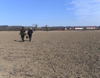 Pozemky u Hustopečí zasažené benzenem si chce od majitelů pronajmout Diamo