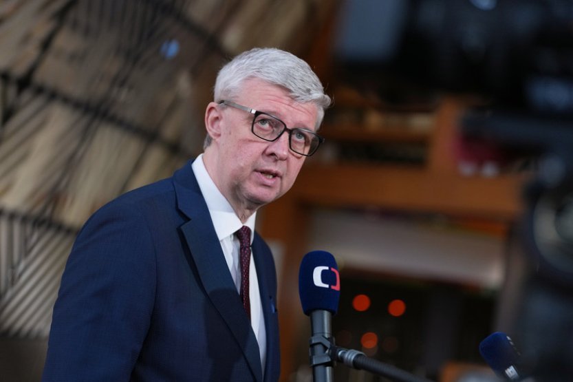 Na summitu NATO by podle Havlíčka měla skládat účty vláda